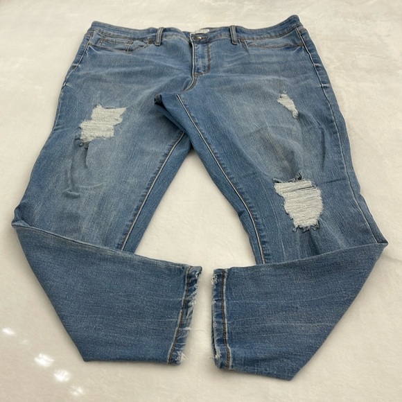 sofia by sofia vergara Denim - SOFIA JEANS BY SOFIA VERGARA SKINNY ANKLE SIZE 18
